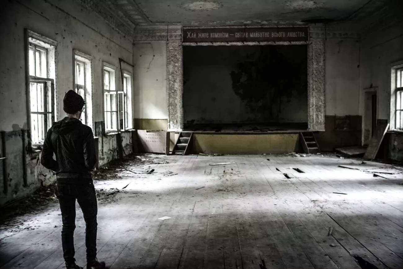 In einem Schulstadion in der Nähe von Tschernobyl
