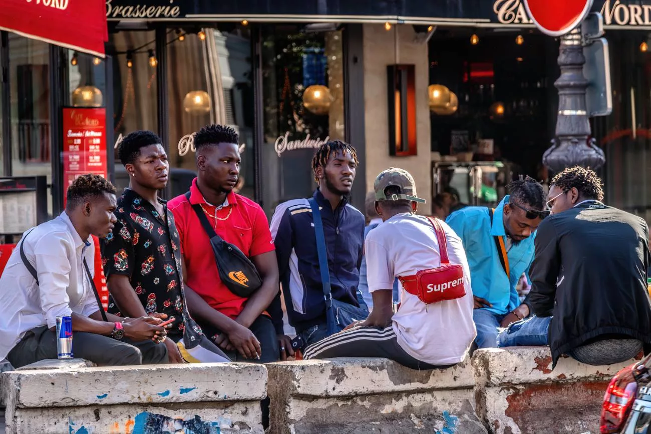 Un grand collectif d’immigrés africains était une nouveauté à voir à Paris