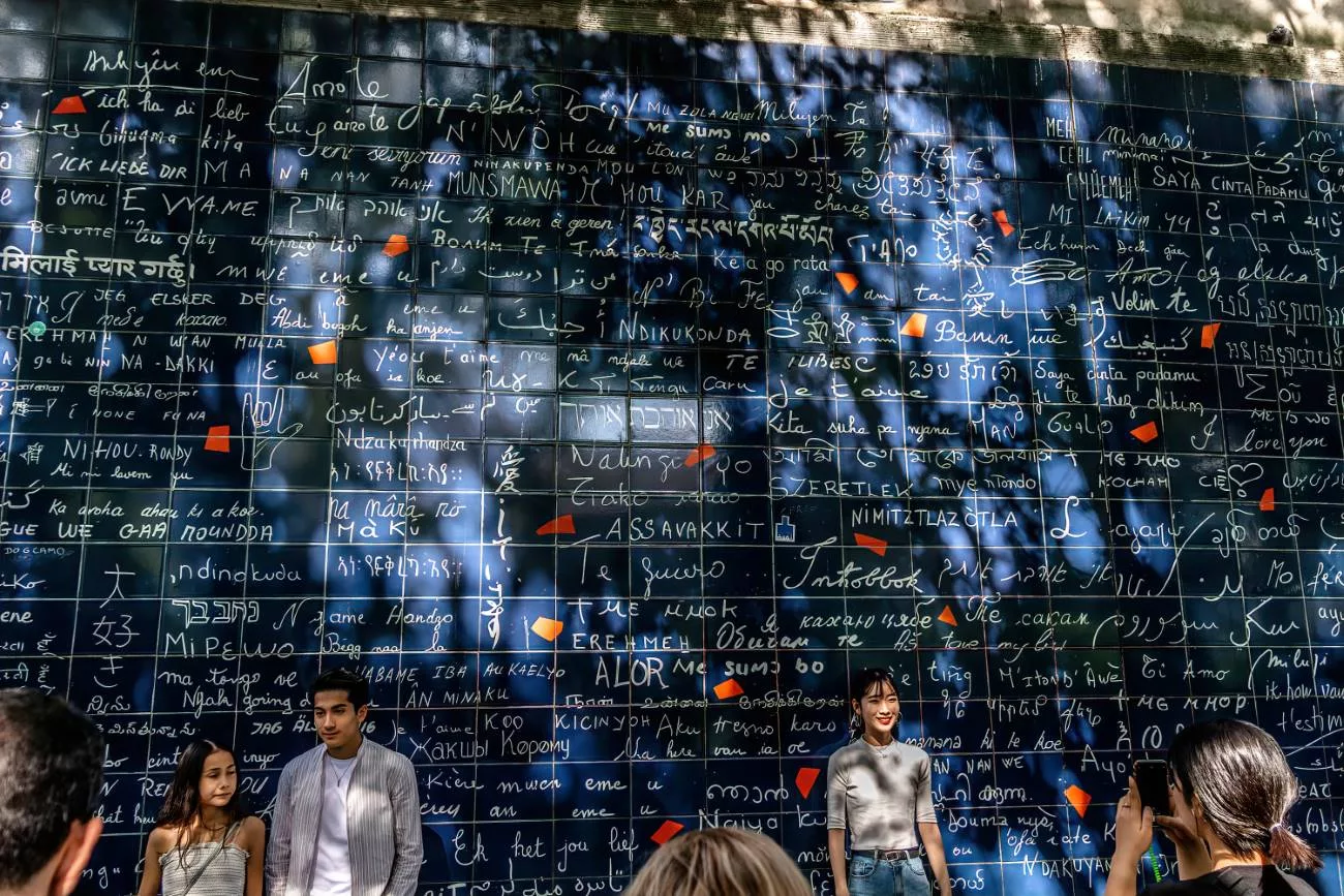 Le mur des « Je t’aime » à Montmartre
