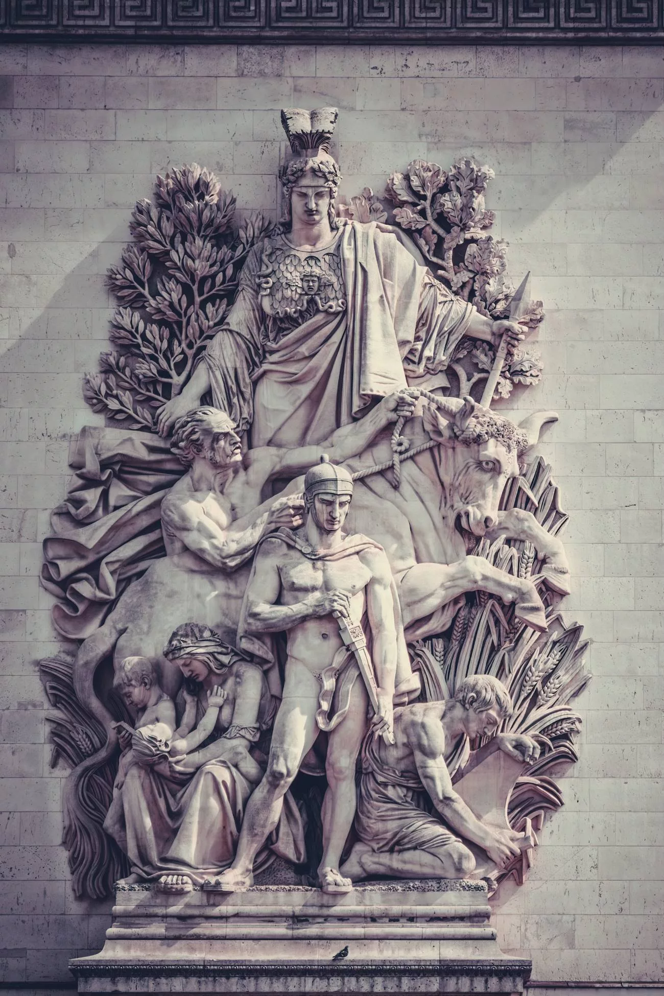 Les sculptures absolument magnifiques sur l’Arc de Triomphe