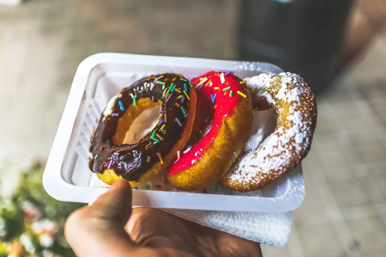 Ein paar Donuts in Baku ausprobiert. Nicht so beeindruckend